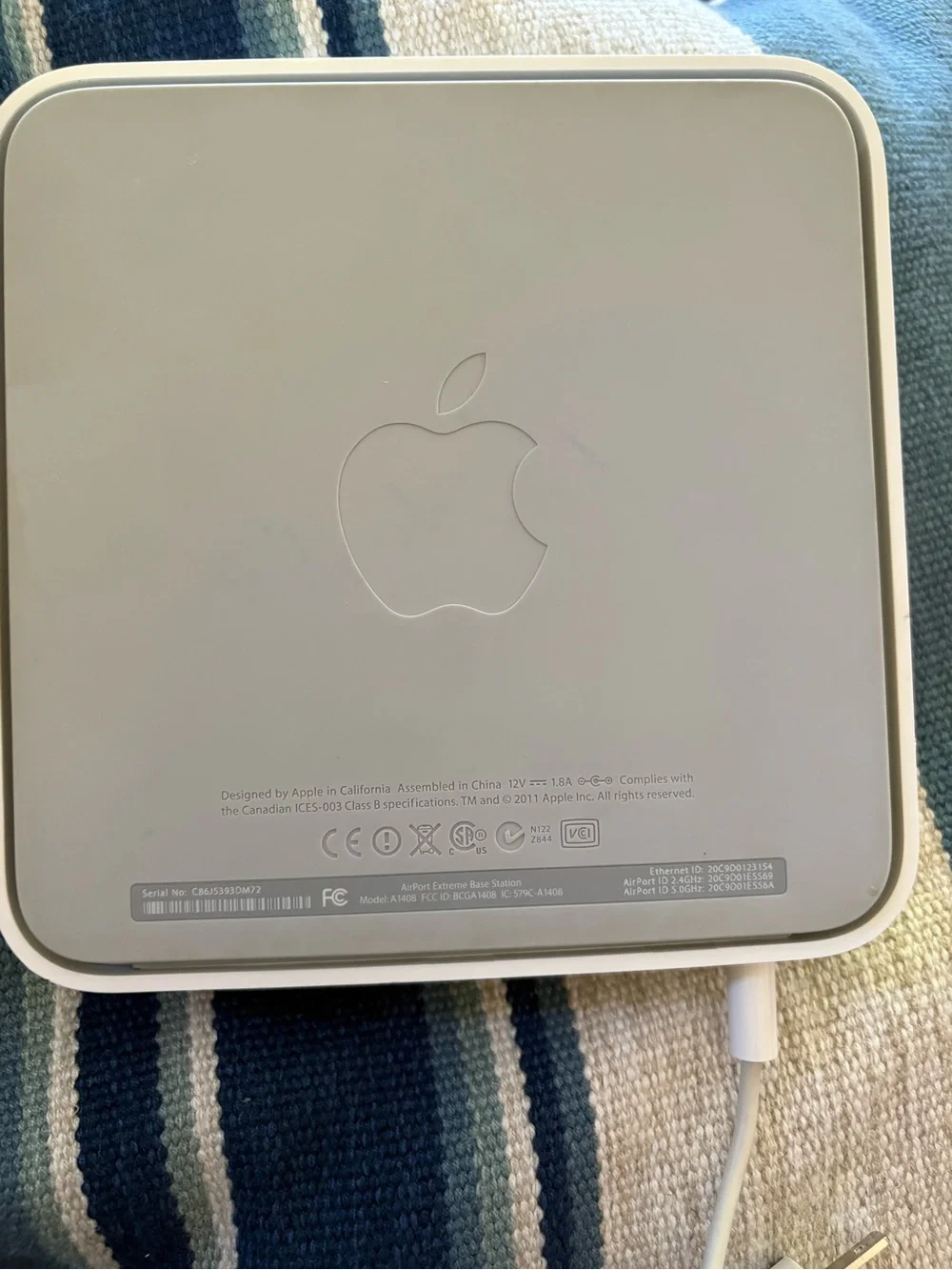 Like New - Apple AirPort Extreme Base Station with Extension Cable